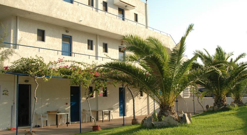 Vigla Beach Apartments 